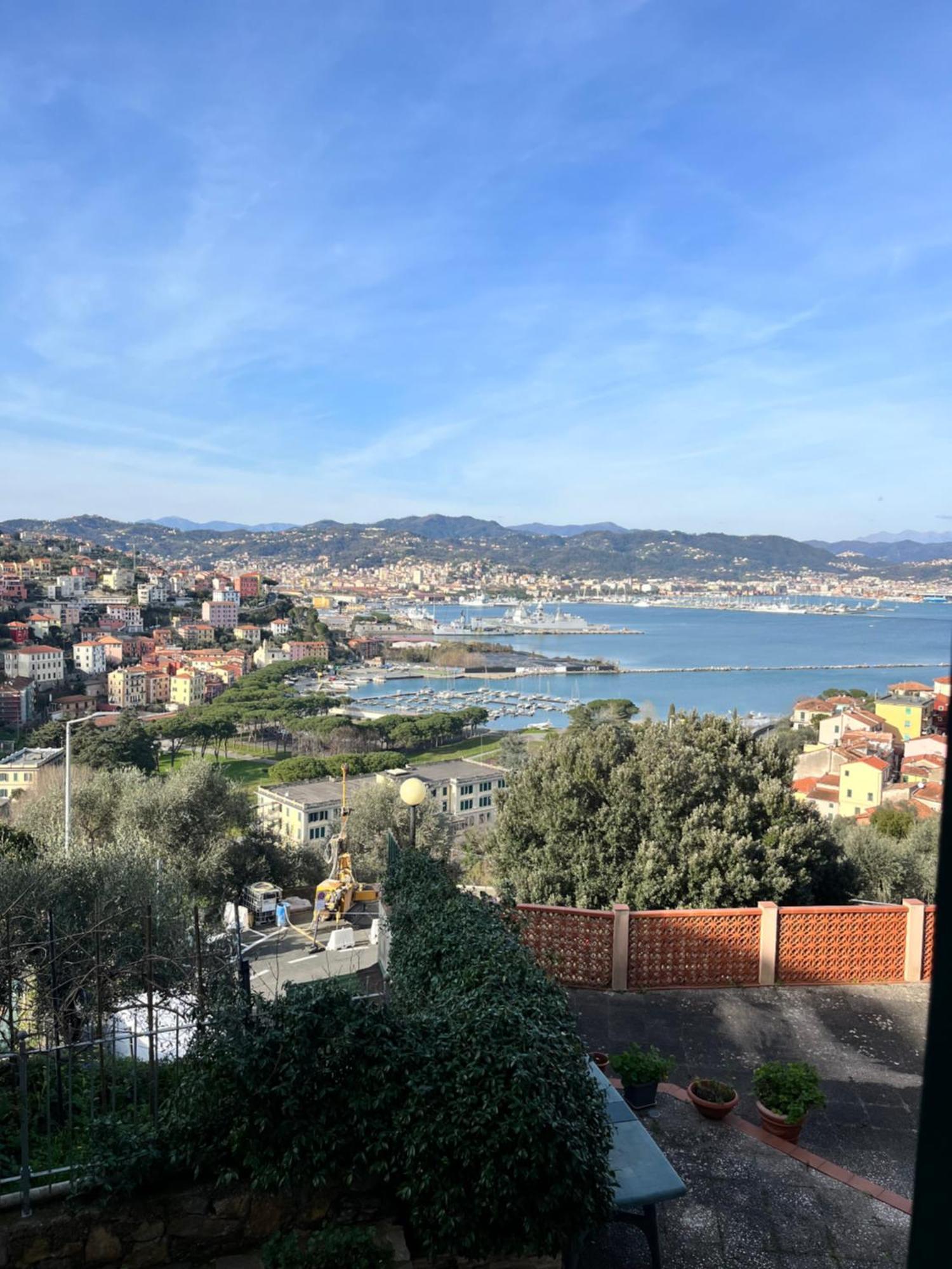 La Magia Nel Borgo Apartment Fezzano  Luaran gambar